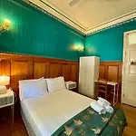 Minto Accommodation Brisbane