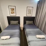 Southbank Apartment With Pool Brisbane Cbd Hosted By Homestayz