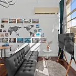 Apartment High Ceiling 1 Bedroom In The Brisbane