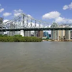 Cbd Two Bedrooms Apartment