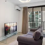 Best Value 2Beds Apt At Cbd With Pool Gym Carpark