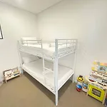 Lovely 2 Beds With View At South Apartment *