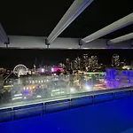 Apartment Hampton's Haven On Level 17 In Casino Towers *
