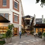 Riverfront Excellence 2Bed-2Bath-2Car - West End