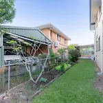 Palatial 4Br 2Ba Sunnybank Family Retreat