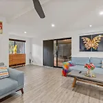 Apartment Spacious 4br Near Sunnybank With Modern Amenities