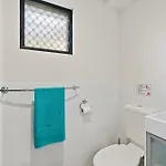 Spacious 4br Near Sunnybank With Modern Amenities Brisbane