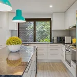 Spacious 4br Near Sunnybank With Modern Amenities Brisbane