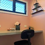Spacious 4br Near Sunnybank With Modern Amenities Apartment *