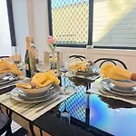 Apartment Spacious 4br Near Sunnybank With Modern Amenities