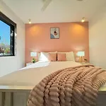 Spacious 4br Near Sunnybank With Modern Amenities Apartment Brisbane