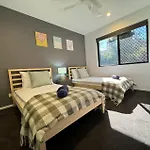 Apartment Spacious 4br Near Sunnybank With Modern Amenities Brisbane