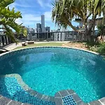 Stylish On High Level-close To Cbd *