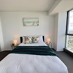 Stunning View Apartment *