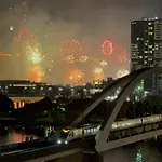 Cbd Modern 3Bed Panoramic River View, 2Cars And Pool