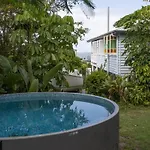 Seaside Haven Luxe Four Br Oasis With Plunge Pool Holiday home