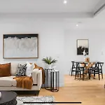 Apartment Breathtaking Sunset View Apartment, Location In The Brisbane