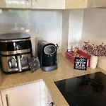 Number 1 In Norman Park Spacious 2 Bed Apartment