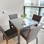 Free Car Park, Infinity Pool, City View, Spa-Sauna