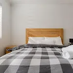 Value With View Sleeps 7