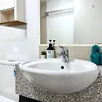 Apartment Prime Toowong 3br - Walk To Shops And Transport