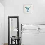 20a Ashgrove - Movie Brisbane