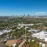 20a Ashgrove - Movie Holiday home