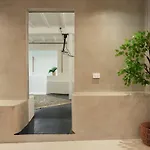 20a Ashgrove - Movie *