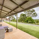 Holiday home Spacious Land Area 5bedroom At Sunnybank New Ac Brisbane