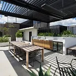 Alfred & Turner Apartments, Luxury 2 Bedroom In The Heart Of The Valley Apartment Brisbane