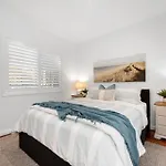The Duchess - Stunning Hamptons Oasis With Pool | Winter Escape | Longer & Save | 1 June - 31 August * Brisbane