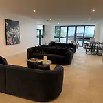 Luxury 1B Aprt In Bne City Land Mark Queens Wharf