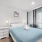 Apartment Eve - South Bank Location, Free Carpark, Privately Hosted