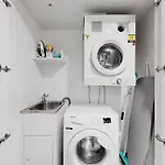 Eve - South Bank Location, Free Carpark, Privately Hosted Apartment *