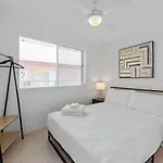 Apartment Stylish 3brm Near Gabba With Free Parking & Wifi