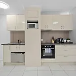 Cbd Near Stadium With Mountain Views! * Brisbane