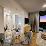 Sky-High 2Br In Cbd Spectacular Views C22 *
