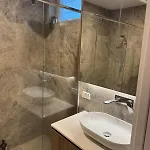 3br Penthouse Pvt Hot Tub Apartment *