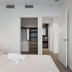 1B Queens Wharf Riverside Living