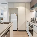 Apartment 1b Queens Wharf Luxury