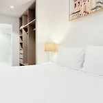 Serene 1bed Sofa Bed With Pool & River Views At Qwr *