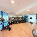 Serene 1bed Sofa Bed With Pool & River Views At Qwr Apartment *