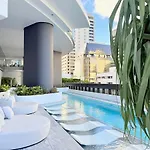 Serene 1bed Sofa Bed With Pool & River Views At Qwr Brisbane