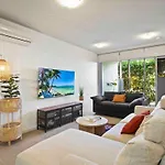 Cosy Apartment In Bulimba