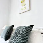 Apartment La Pague - Near Cbd - Parking - 2 Bedroom Retreat Brisbane