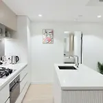 Apartment Serene 1bed Sofa Bed With Pool & River Views At Qwr Brisbane