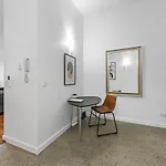 Hipster Loft - 1bed-study-1bath-balconies-1car