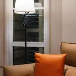 A/c Throughout In Brisbane's Trendiest Suburb * Brisbane