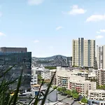 Valley Pad With Infinity Pool, Gym And Office! * Brisbane