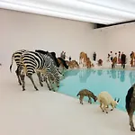 Central Cbd 2Br With Breathtaking Views, Pool & Gym